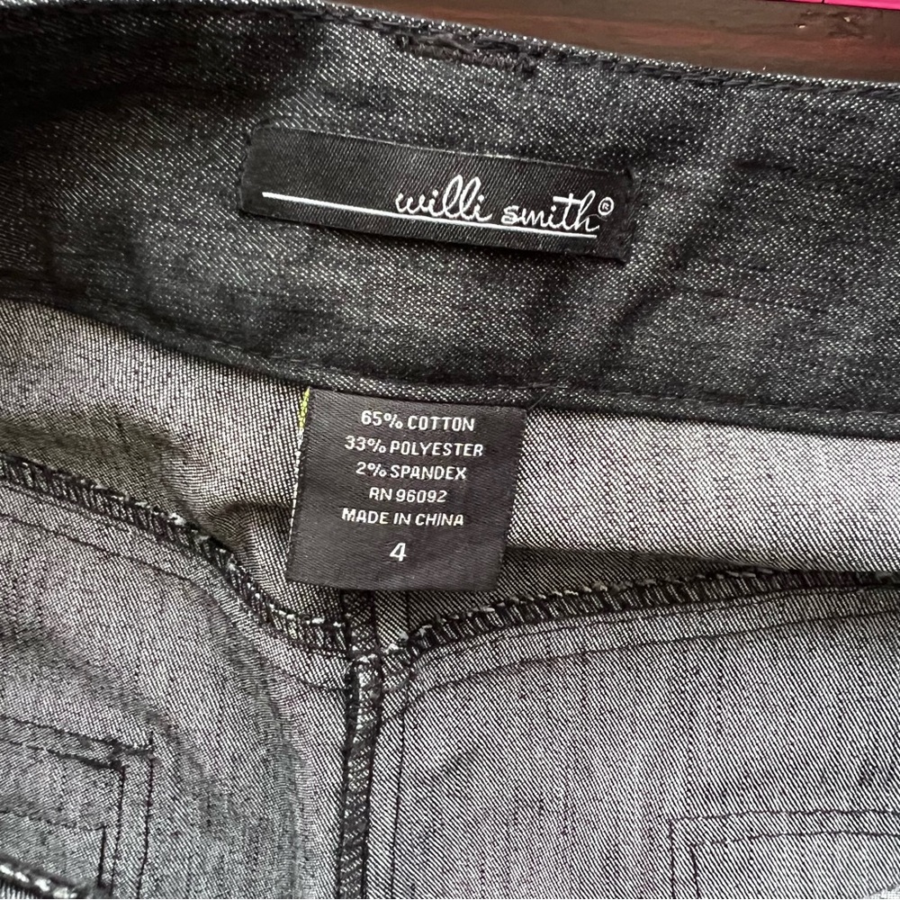 Willi Smith Black Denim Pencil Jean Skirt.  Size 4 - Picture 6 of 8
